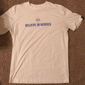 Under armour t shirt